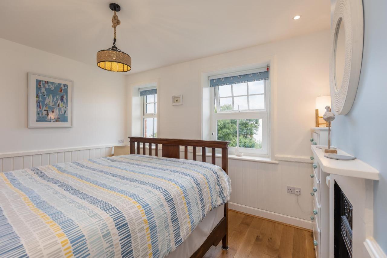 Robin Hood'S Bay Coastguard'S Cottage With A View Bagian luar foto
