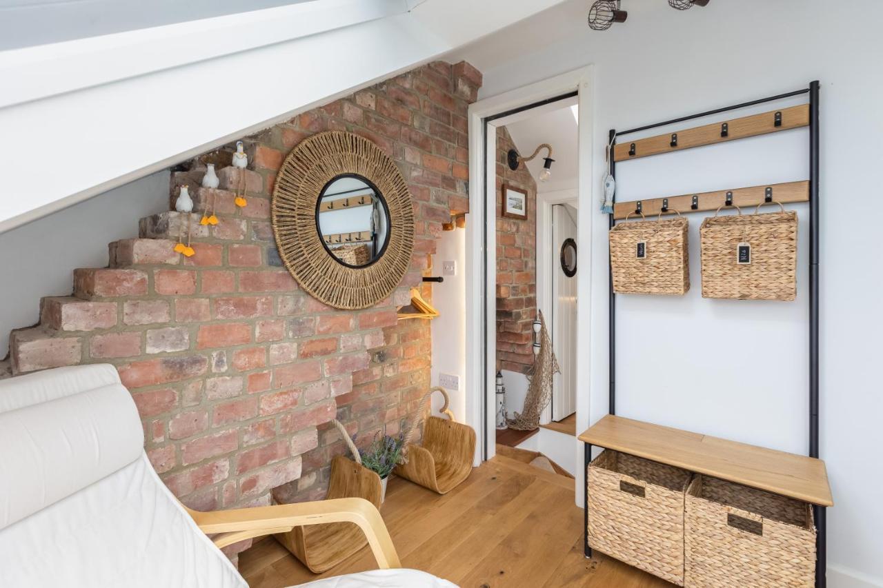 Robin Hood'S Bay Coastguard'S Cottage With A View Bagian luar foto